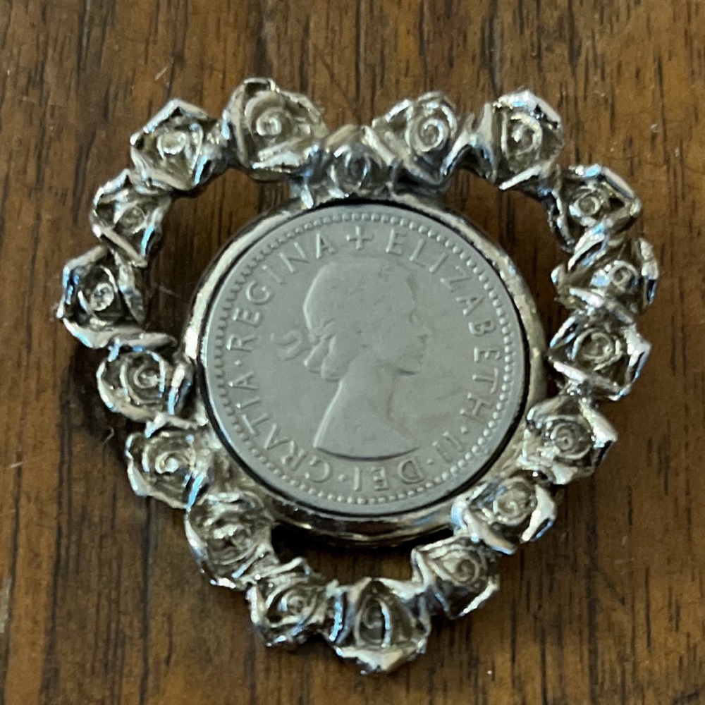 Vintage Queen Elizabeth II Sixpence Heart Rose Pendant Charm Lucky Wedding